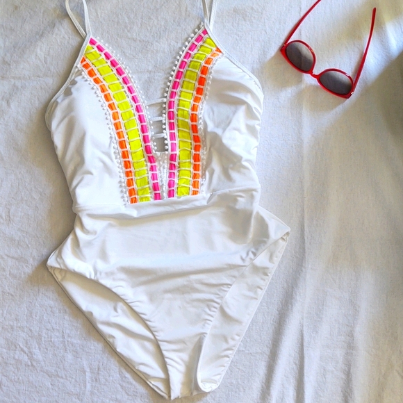 Becca one-piece swimsuit